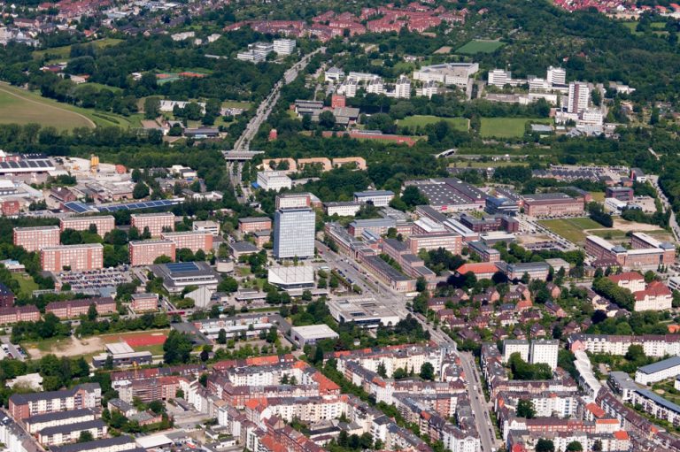 Land fördert neue “Science and Technology Academy” an der Universität zu Kiel