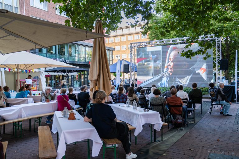 „PlatzKultur“ auf dem Holstenplatz