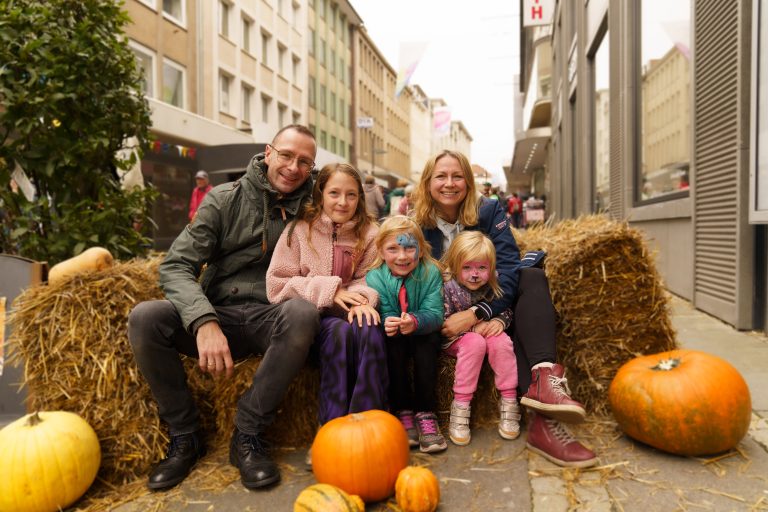 Bauern- und Regionalmarkt in Kiel mit verkaufsoffenem Sonntag