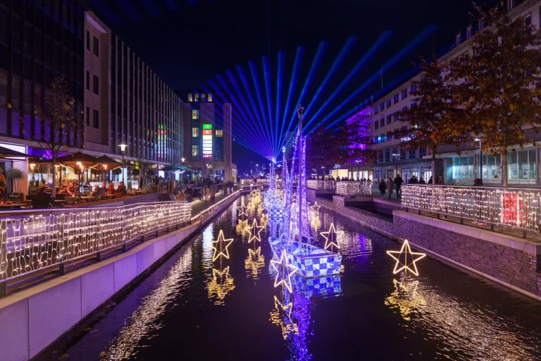 Kiel im Lichtermeer am verkaufsoffenem Sonntag